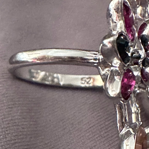 RARE Swarovski Cardinal Pink and Blue Gemstone Floral Ring - Size 52/6 - Picture 6 of 6